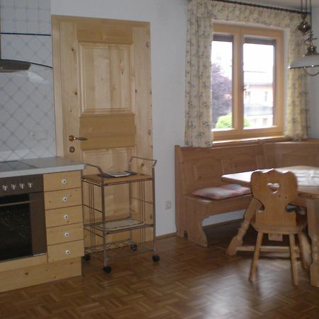 Apartments Blaschegg Im Zentrum Altmünster Стая снимка