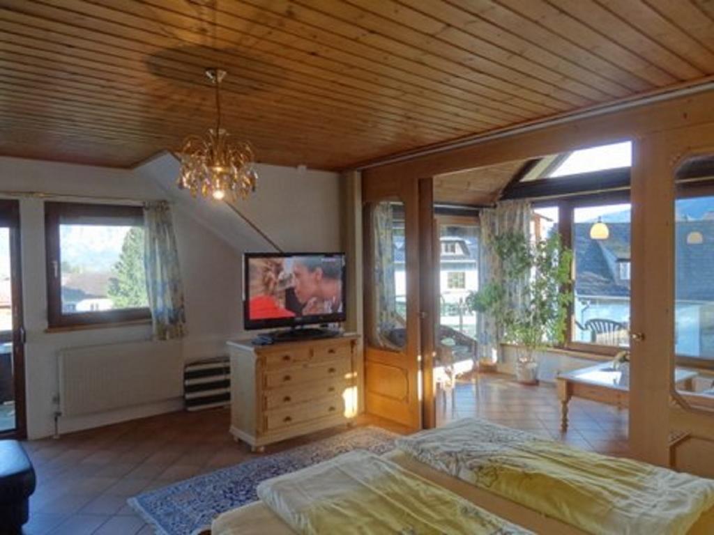 Apartments Blaschegg Im Zentrum Altmünster Стая снимка